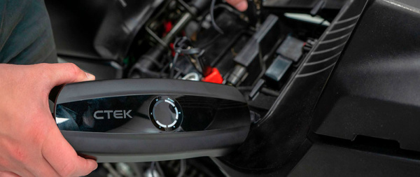 Зарядний пристрій CTEK CS ONE (40-330)