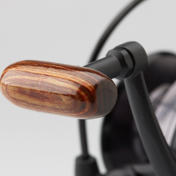 Котушка Prologic Avenger