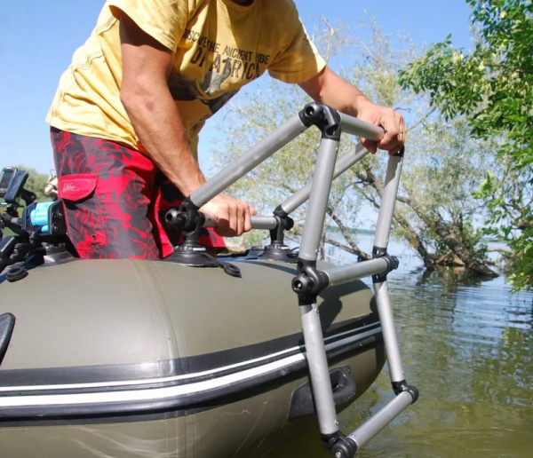 Сходи складні FASTEN (L-1000 мм) з набором для встановлення на надувний човен ПВХ (FLp032) (01.11.002.02.04)
