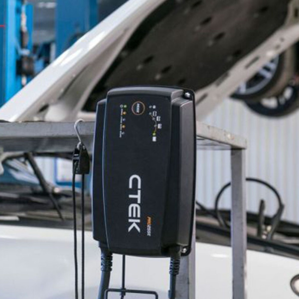 Зарядний пристрій CTEK PRO25SE (40-197)