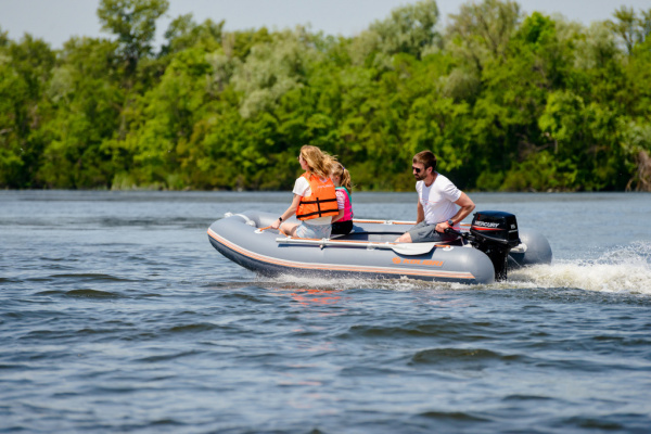 Надувний човен Kolibri КМ-280DL