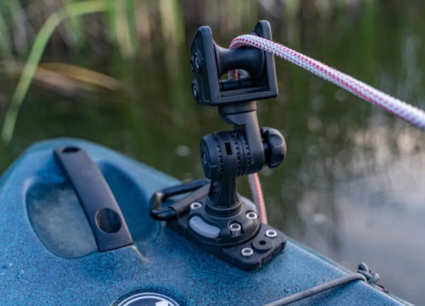 Роликовий вузол FASTEN для якоря з механізмом нахилу з набором для встановлення на жорсткий борт (ARrb003) (01.10.004.04.01)