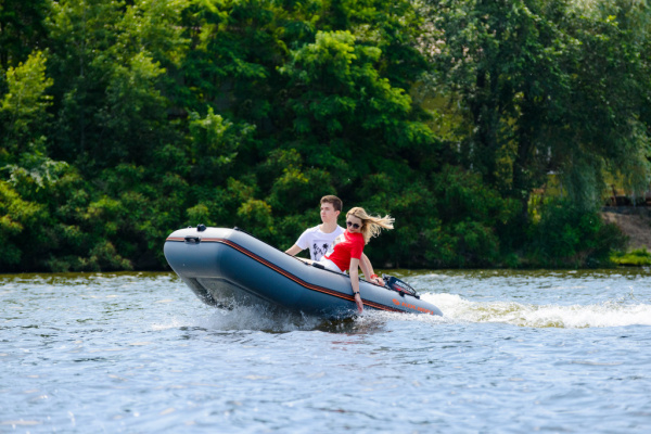 Надувний човен Kolibri KM-260