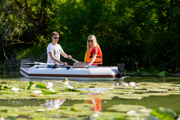 Надувний човен Kolibri К-250Т